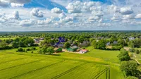 Im Grünen gelegen