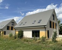 Neubau-Doppelhaushälfte