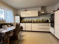 Küche mit Essbereich