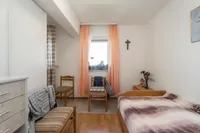 1.5-Zi. Schlafzimmer