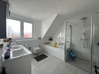 Badezimmer 1.OG