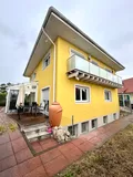 Hausrückansicht 
