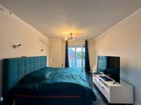 Schlafzimmer mit Balkon 