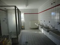 Nasszellen mit Duschen 