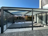 Überdachung