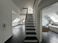 Wohnzimmer / Treppenaufgang