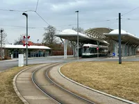 öffentliche Verkehrsmittel 