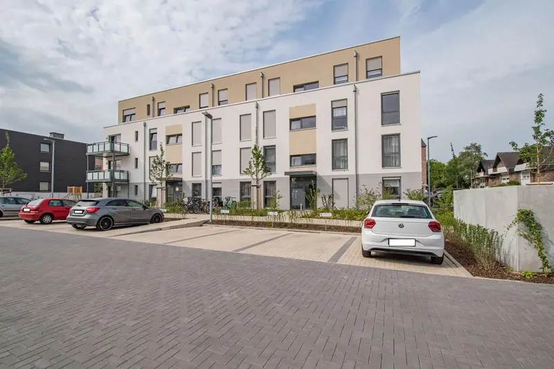 Alsdorf-Blumenrath: Gepflegte 3 – Zimmer Obergeschosswohnung mit Balkon zu vermieten!