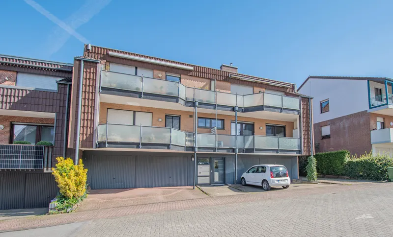 Herzogenrath: Modernisierte Eigentumswohnung mit zwei Balkonen zum Verkauf!