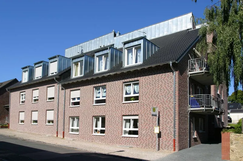 Alsdorf-Warden: 3-Zimmer Erdgeschosswohnung mit Terrasse! WBS erforderlich!