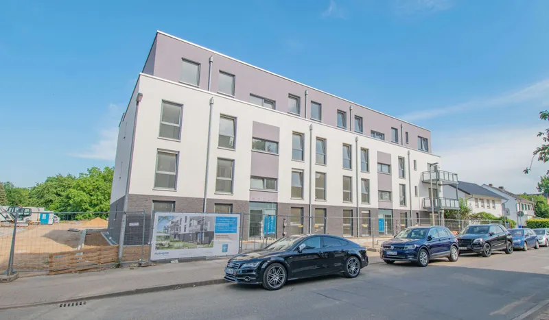 J&uuml;lich-Zentrum: Neuwertige 3-Zimmer Wohnung mit eigenem Gartenanteil!