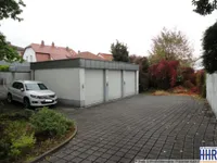 Garagenstellplatz im Doppelparker
