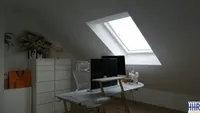 Arbeitsplatz im Dachgeschoss