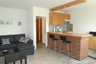 Neu möblierte 2-Zimmer-Wohnung mit Balkon in Kiel