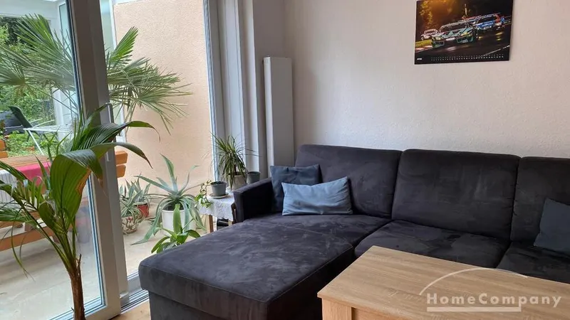 Praunheim 8072182 -schön möblierte 1,5 Zimmerwohnung mit Gartenblick