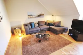 Bockenheim 8064303 -  Helle möblierte Dachwohnung in guter Lage