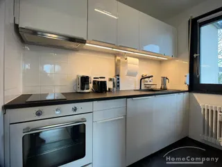 Schwalbach
8072417 - 
Neu möbliertes Apartment mit PKW-Stellplatz