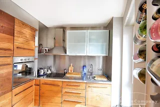 Ostend 8064742 -
Stilvolle Wohnung mit Blick auf den Main