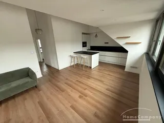 ***Rödelheim 8072694 - Stilvolle 2 Zimmer Dachgeschosswohnung mit Balkon und Klimaanlage