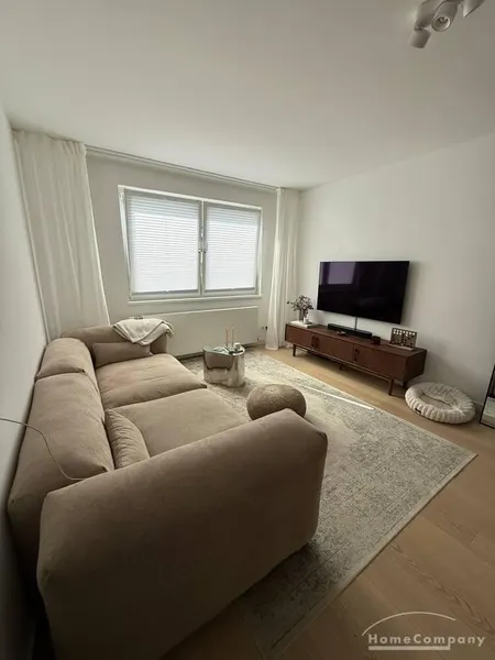 Nordend (8072250) Unmöblierte, kernsanierte  2- Zimmerwohnung mit hochwertiger Ausstattung in Top-Lage