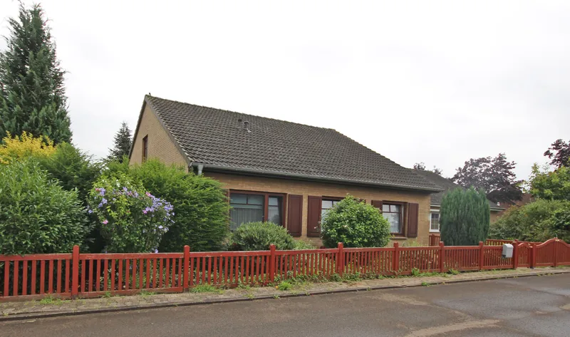 Gepflegter Bungalow mit Ausbaupotential in ruhiger Lage von Stuhr-Seckenhausen