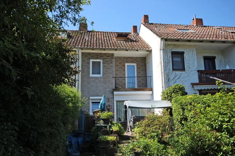 RMH mit ausgebautem DG und Keller in ruhiger Wohnlage, HB-Kattenesch
