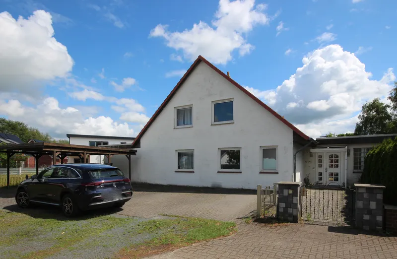 Geräumiges Zweifamilienhaus / zwei separate Haushälften in der Martfelder Heide