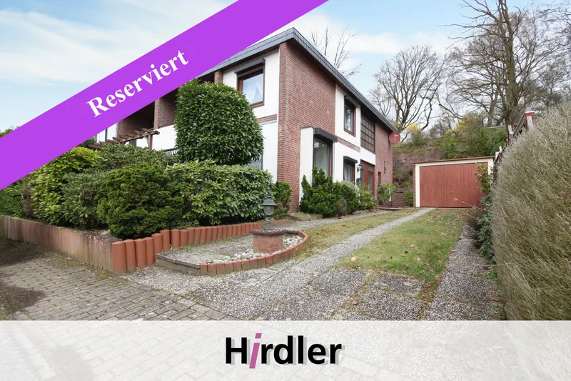 Reserviert – Doppelhaush&auml;lfte mit Terrasse und Garage in ruhiger Lage von Barrien